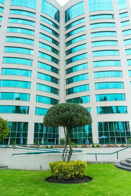 Aparta Hotel Torres De Suites Кіто Екстер'єр фото